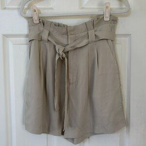 NWT Banana Republic Tan Safari Style High Waisted Paper Bag Shorts 6